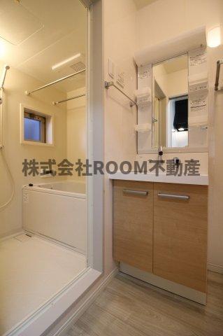 洗面設備　忙しい朝には欠かせない洗面所です