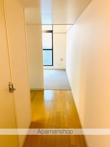 レオパレスパティオの玄関写真