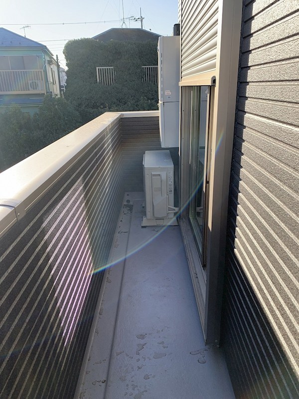 バルコニー　現況優先