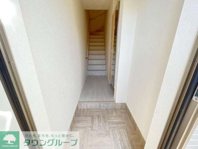 玄関　★お部屋探しは株式会社タウンハウジング東京まで★