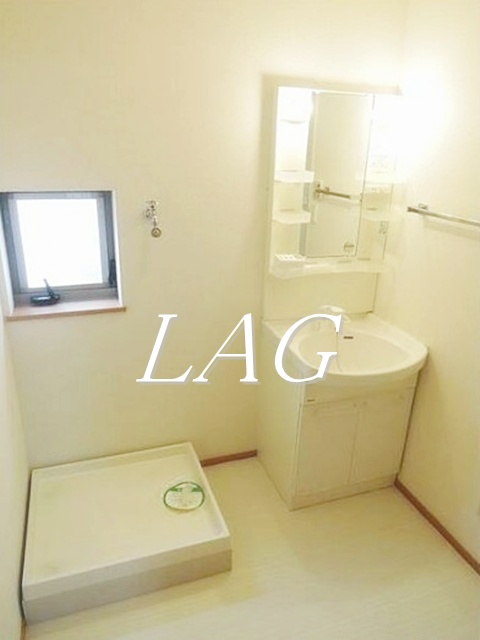 洗面設備　洗面台です。