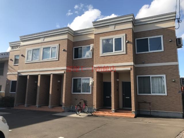 建物外観　外観写真（昼）