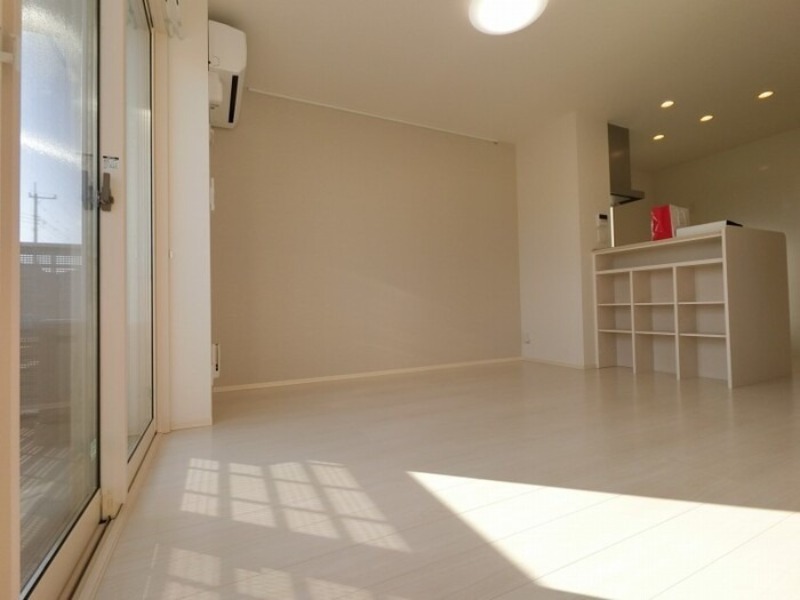 居室・リビング　図面と現状に相違がある場合には現状を優先