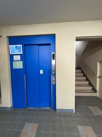 その他共有部分　エレベーター完備。