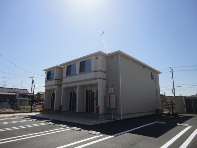 駐車場　外観写真（昼）