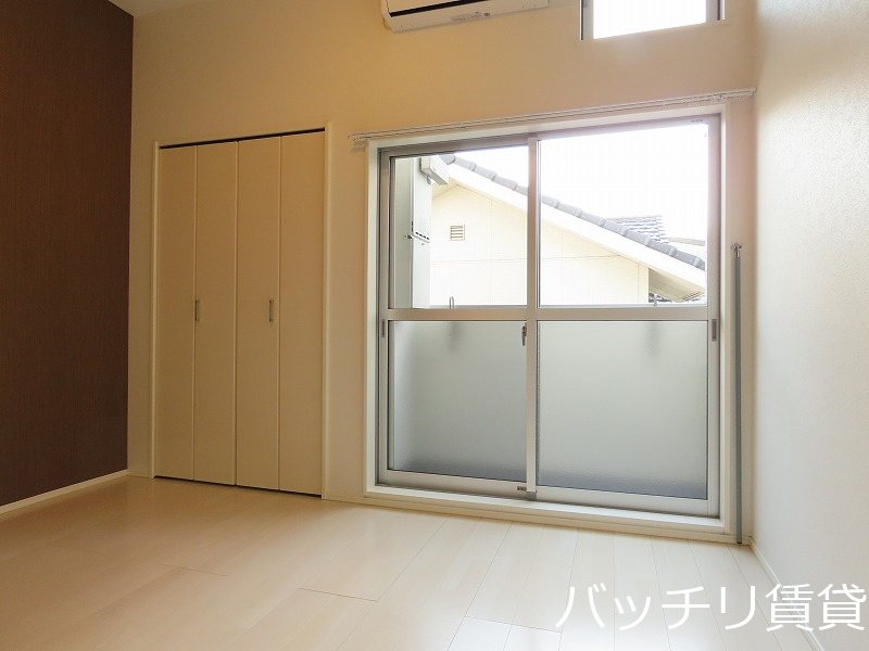 バルコニー　同型タイプの為、現状を優先致します。