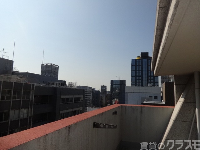 バルコニー　バルコニーはこちらです。