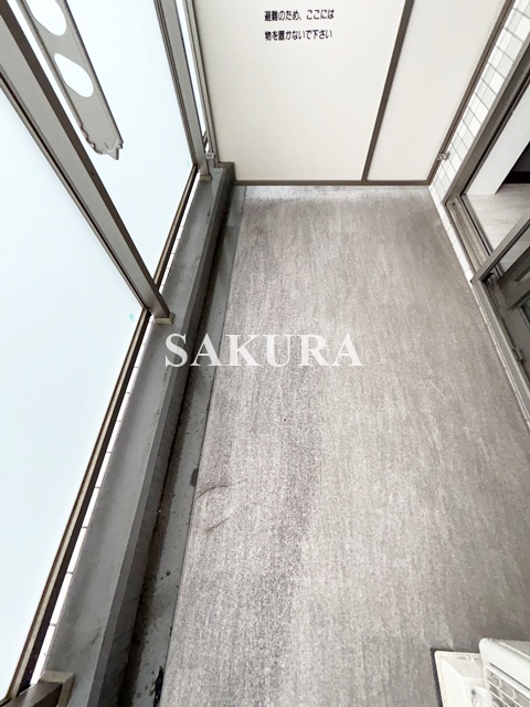 バルコニー