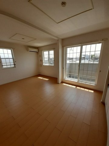 居室・リビング　おしゃれな居間です