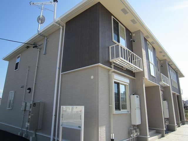 建物外観　外観は落ち着いています