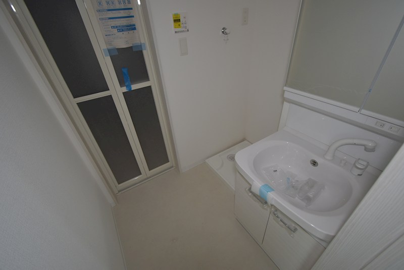 洗面設備　建築中