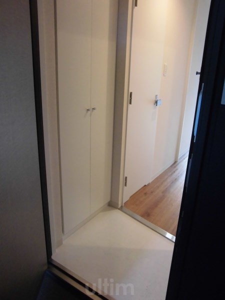 玄関　※別のお部屋のお写真です。御参考までに。