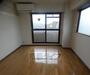 居室・リビング　落ち着いた雰囲気のお部屋です