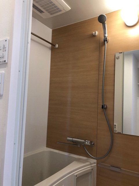バス・シャワールーム　※写真は同タイプ住戸です。