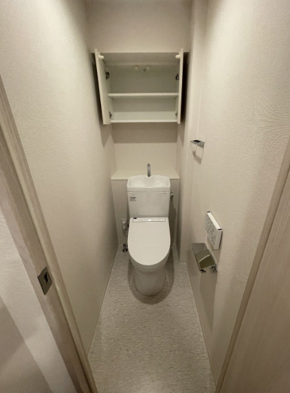 トイレ　※別部屋の参考写真です。