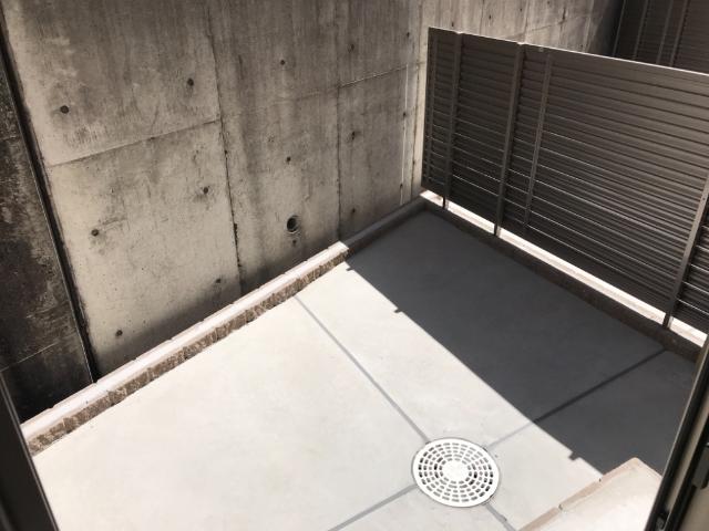 バルコニー　ベランダ