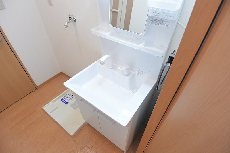 洗面設備　脱衣スペース　洗髪洗面化粧台