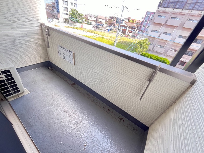バルコニー　別号室