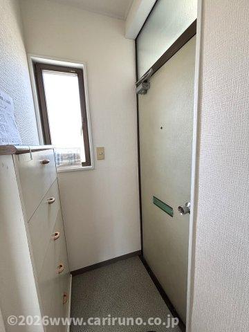 リバーハイツの玄関写真