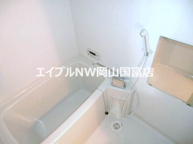 ローレルコート西川原の風呂写真