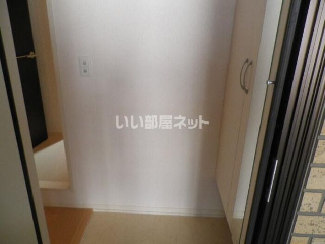 ディアコートNの玄関写真