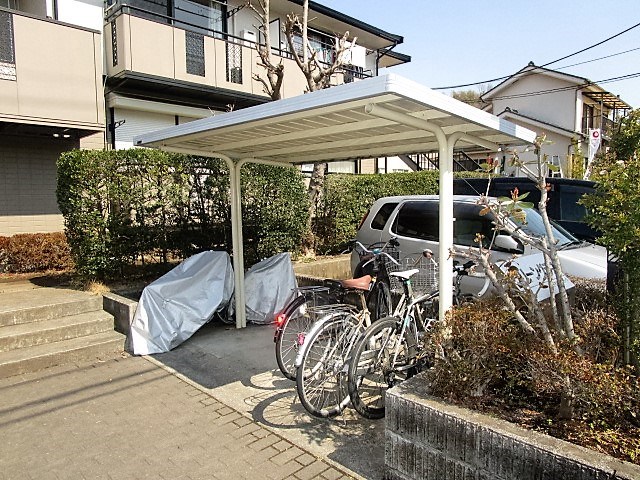 その他共有部分　☆屋根付き駐輪場☆