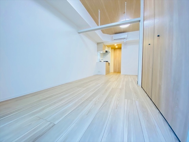 その他部屋・スペース　同一建物内１００２号室内装写真転載