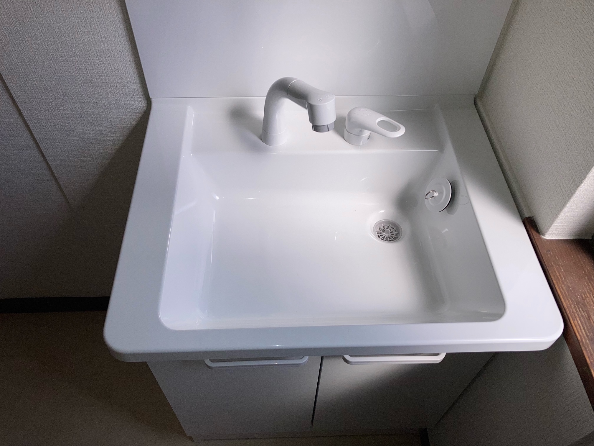 洗面設備　2022年洗面台交換済