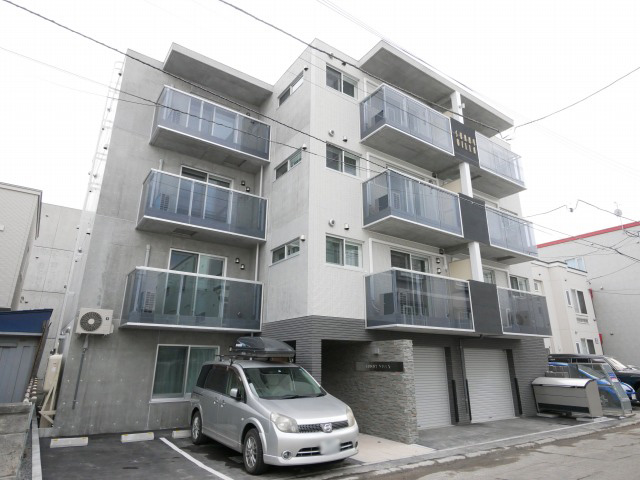 建物外観　人気のデザイナーズマンションです☆