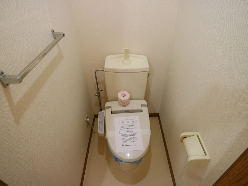 【宗像市河東のアパートのトイレ】