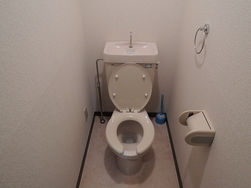 トイレ　家具家電付き