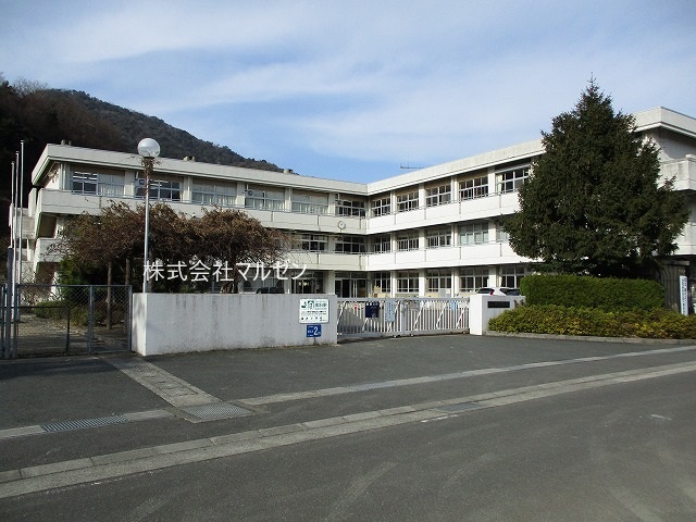 小学校　舞鶴市立福井小学校（小学校）まで847m