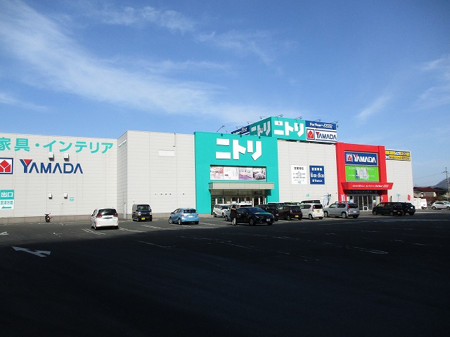 ホームセンター　ニトリ舞鶴店（ホームセンター）まで624m