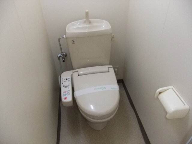 【高洋ビルVのトイレ】