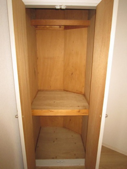 収納　※別部屋の写真です
