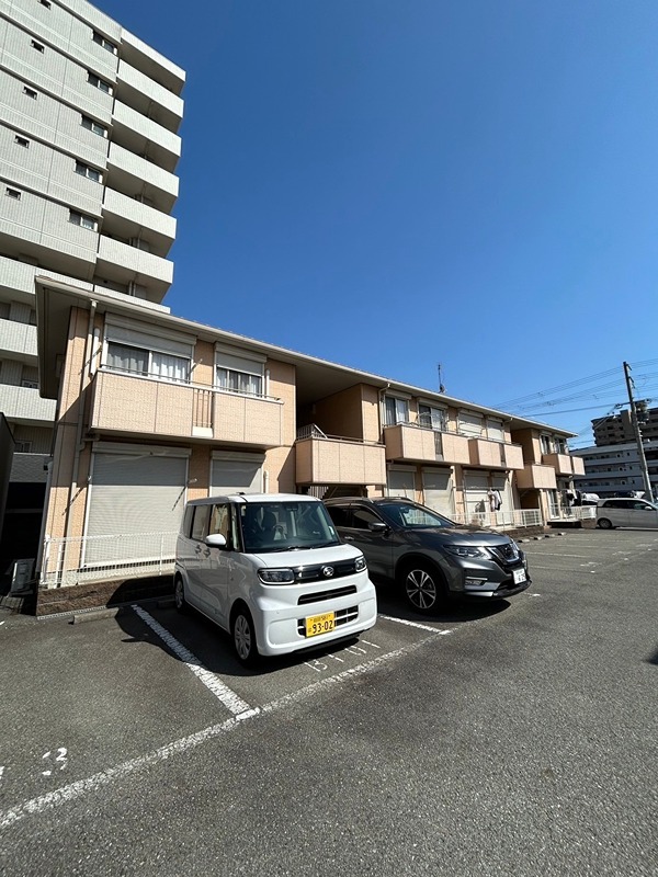 【姫路市神屋町のアパートの建物外観】