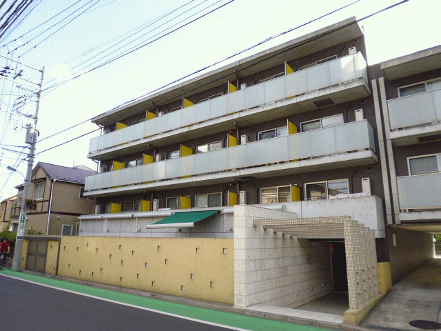 立川市砂川町のマンションの建物外観