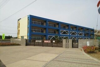 小学校　鹿嶋市立平井小学校（小学校）まで950m