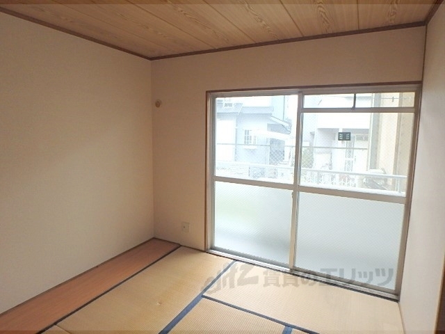 居室・リビング　和室