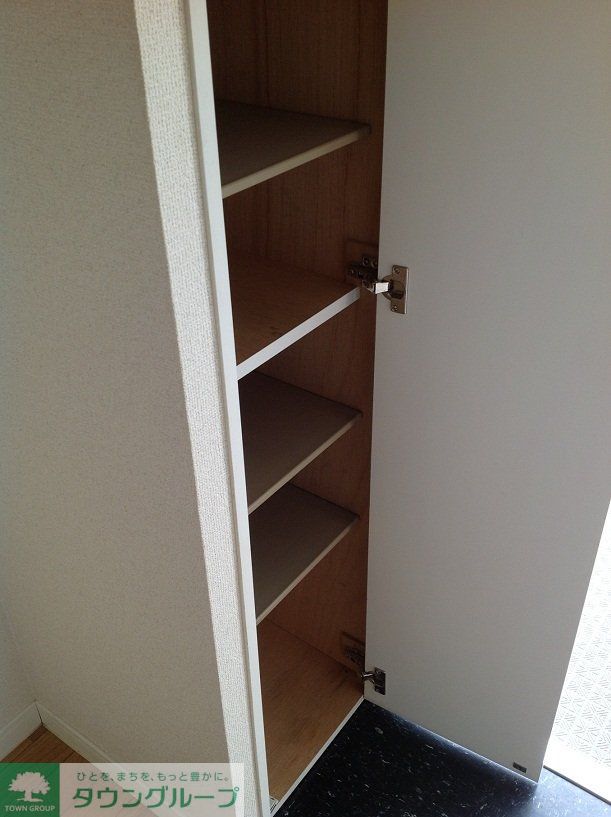 収納　シューズボックス