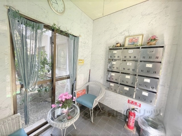 ロビー　ロビー