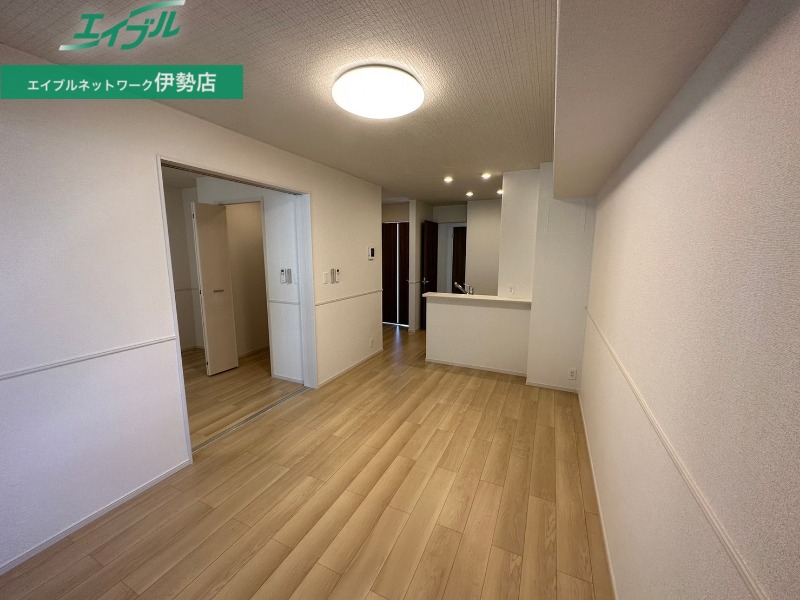 居室・リビング　同物件別部屋参考写真です。