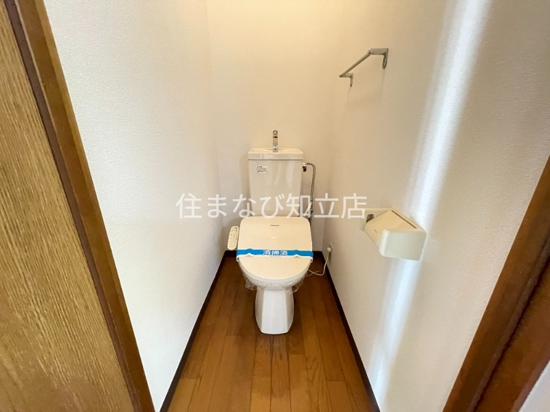 トイレ　別部屋写真