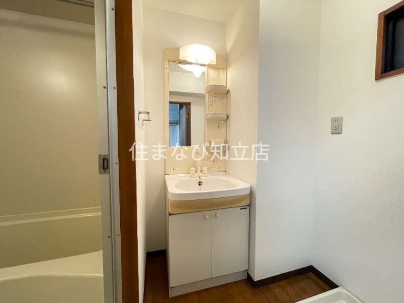 洗面設備　別部屋写真