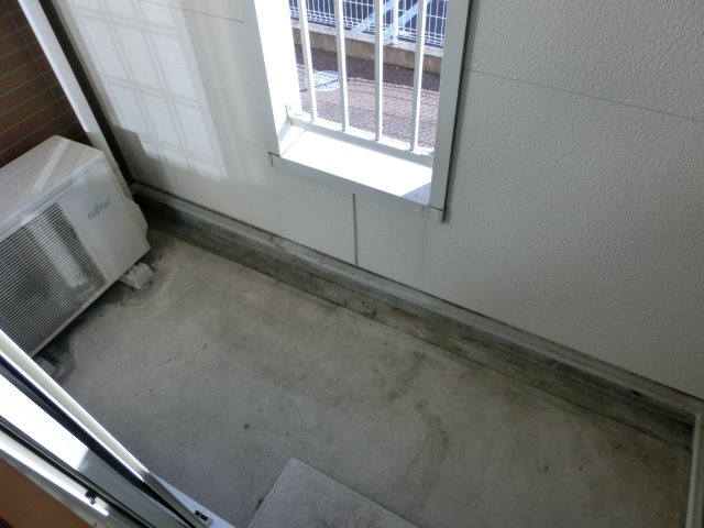 バルコニー　ベランダ