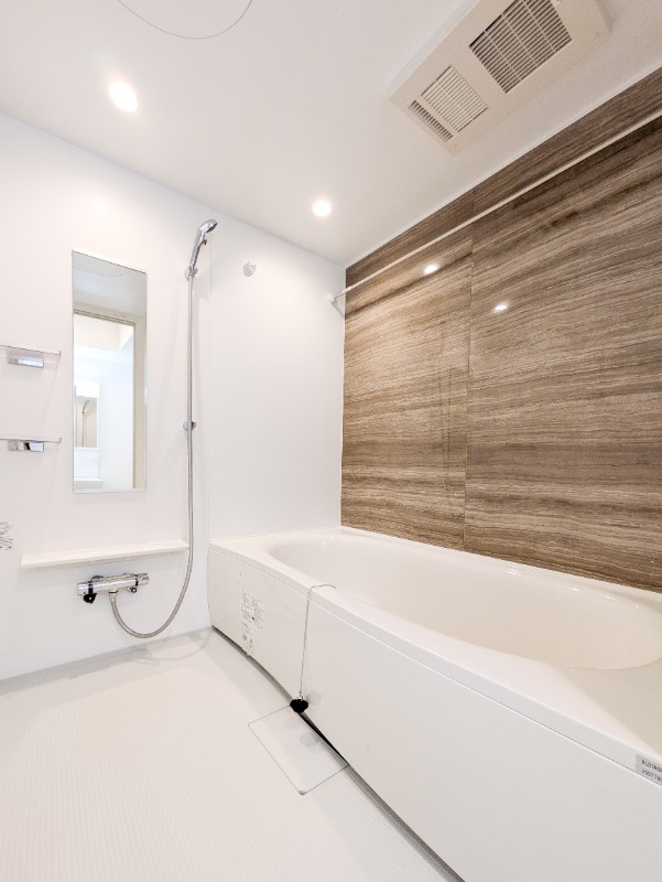 バス・シャワールーム　図面と現状に相違がある場合には現状を優先