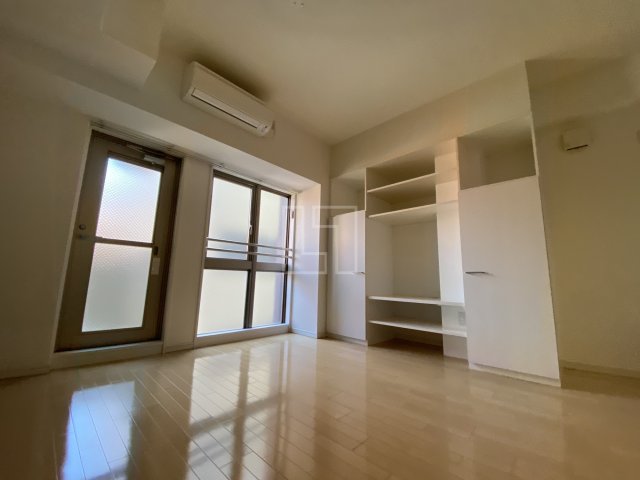 居室・リビング　KDX堺筋本町レジデンス（ケーディーエックス堺筋本町レジデン