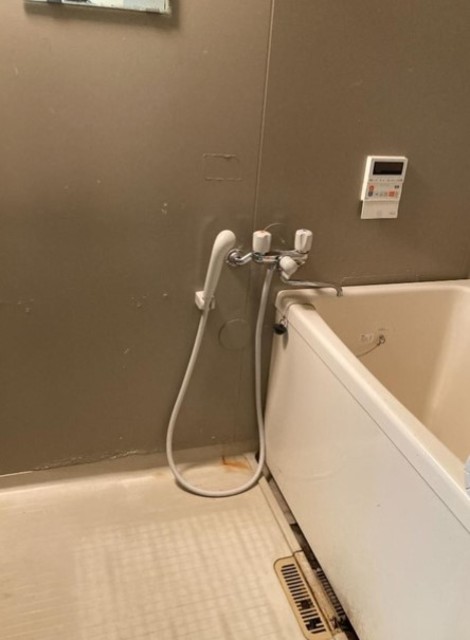 バス・シャワールーム