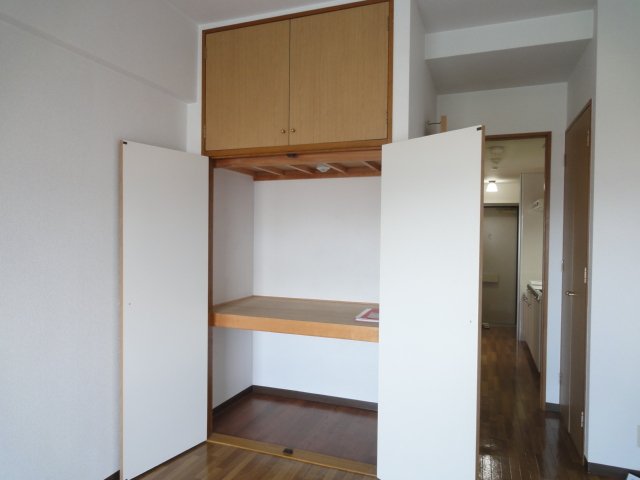 収納　同物件別号室