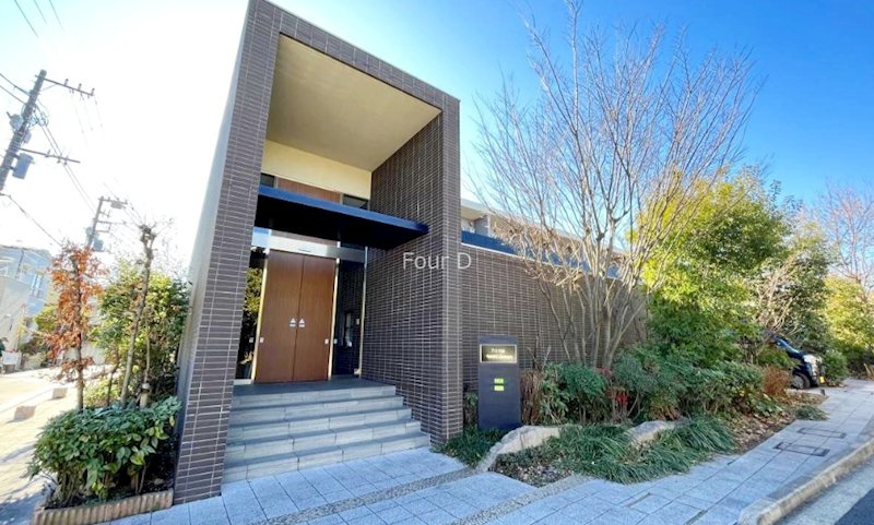 エントランス　★見学予約受付中★